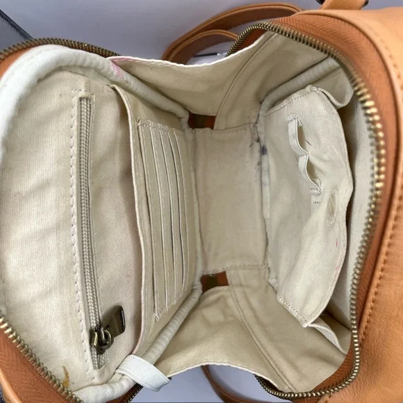 Minooy Naya Small Tan Leather Women's Crossbody Bag - Picture 6 of 13